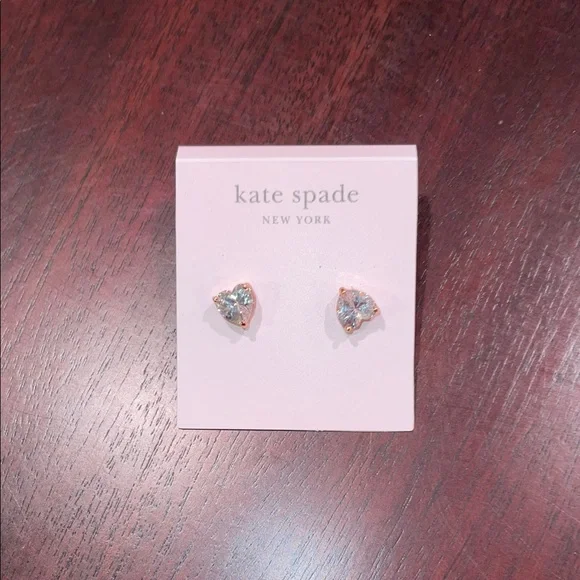 Kate Spade Heart Stud Earrings. dust bag with Box included - Picture 2 of 4